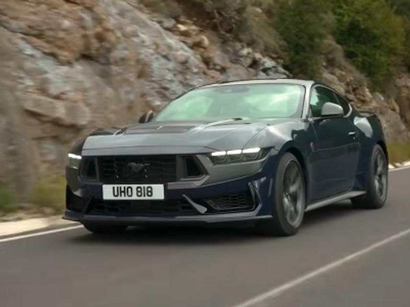 Video test Ford Mustang Dark Horse 5.0 V8