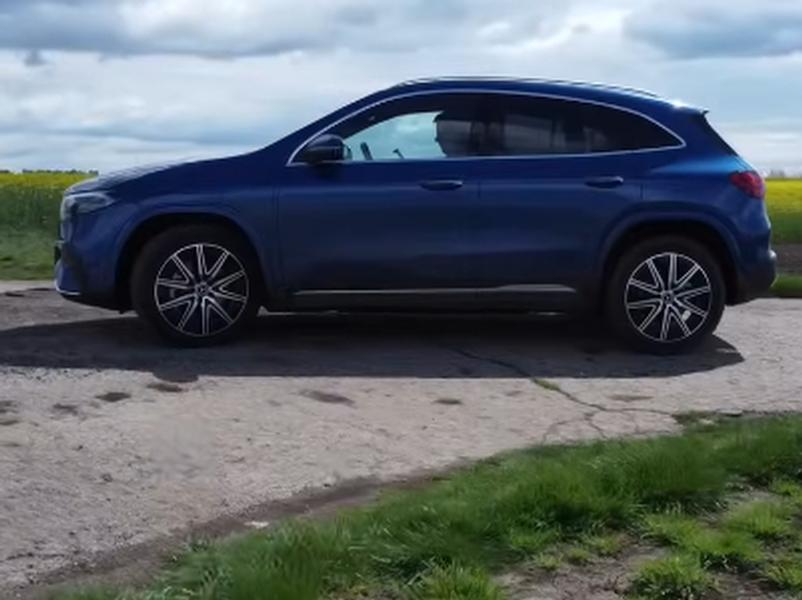 Video test Mercedes EQA350 4MATIC