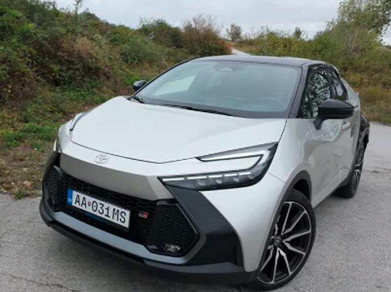 Video test Toyota C-HR Plug in Hybrid GR SPORT Premium