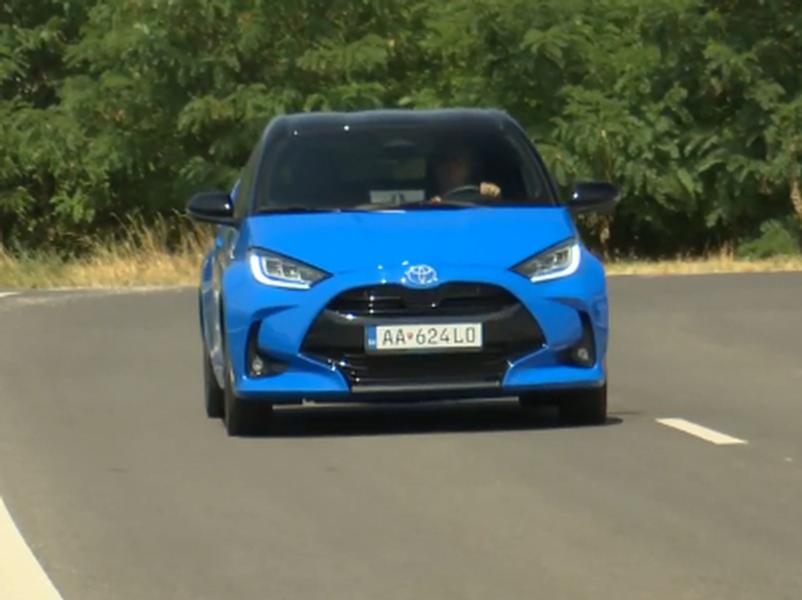 Video test TOYOTA YARIS HYBRID