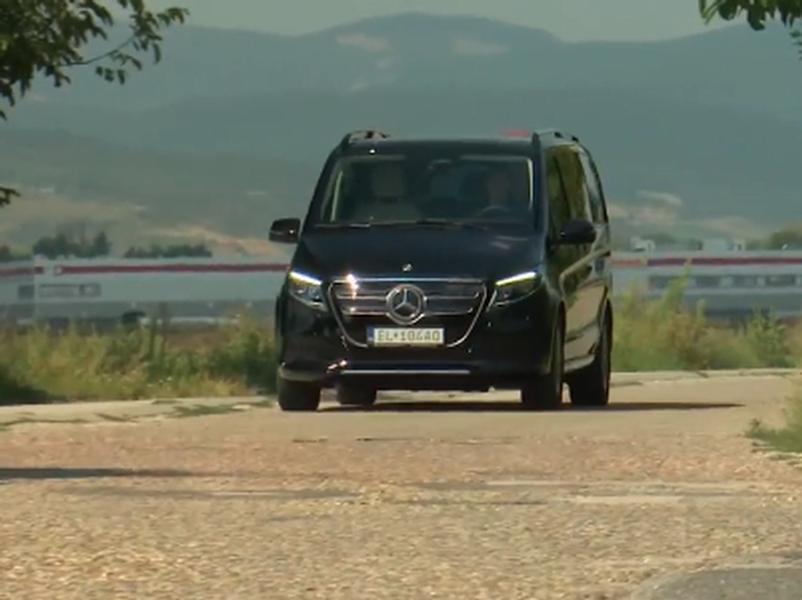 Video test MERCEDES BENZ EQV 300 LONG